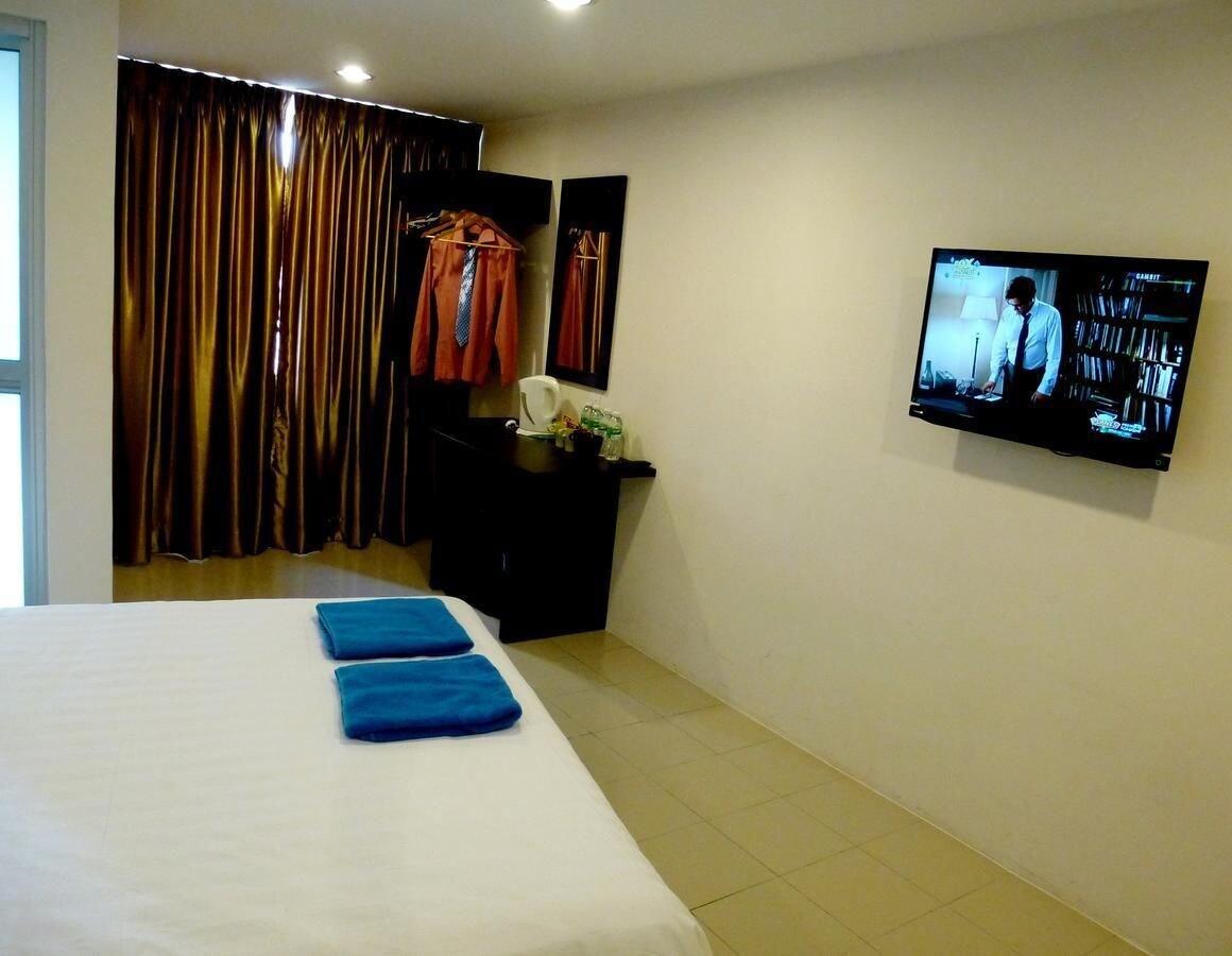 Your Hotel Klang Bagian luar foto