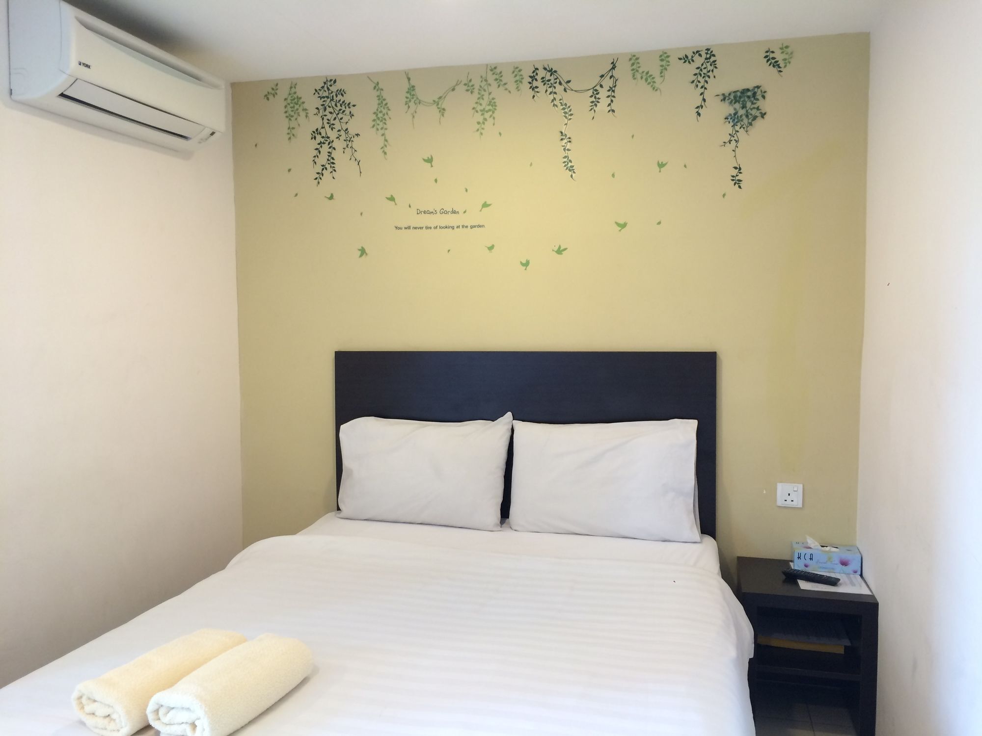 Your Hotel Klang Bagian luar foto